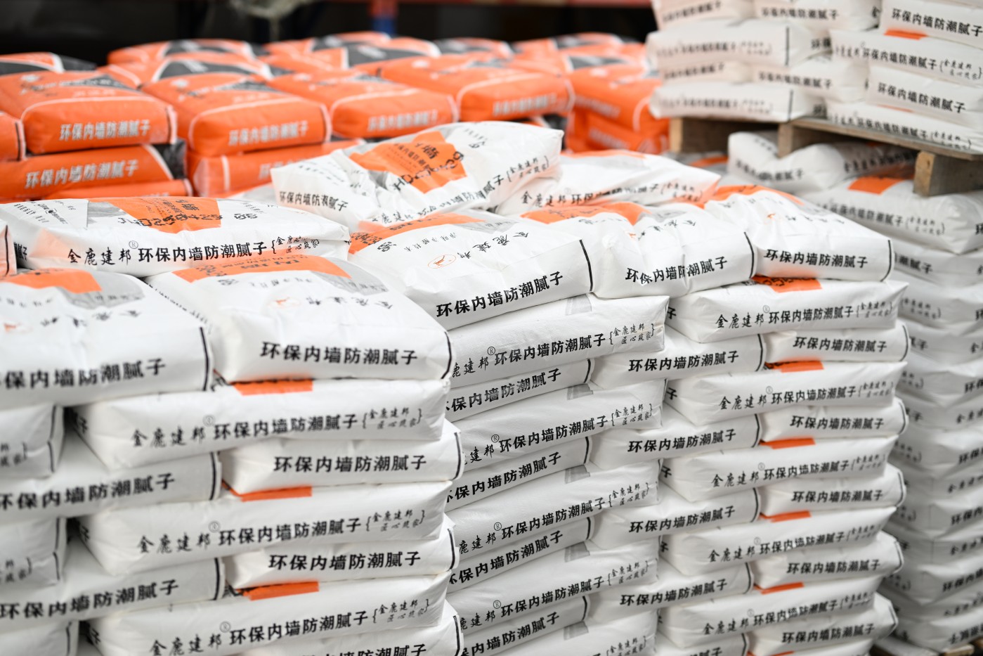 环保内墙防潮腻子